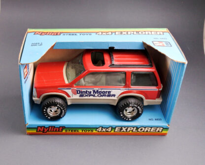 Ford 4x4 Explorer Nylint Model.